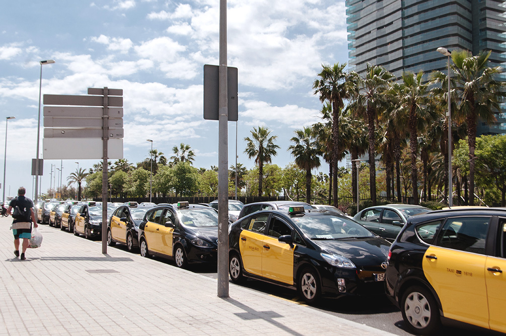 Cuanto cuesta un taxi del aeropuerto de barcelona al centro