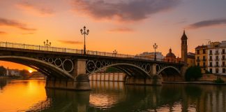 Мост Исабель II: артерия Трианы и символ города Мост Исабель II: артерия Трианы и символ города