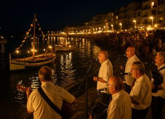 Фестивали Ла-Эскалы музыка, море и старые обычаи