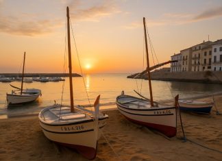 Морские традиции Ла-Эскалы рыбаки, порты и лодки