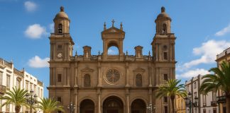 Собор Санта-Ана символ веры и архитектуры Канар