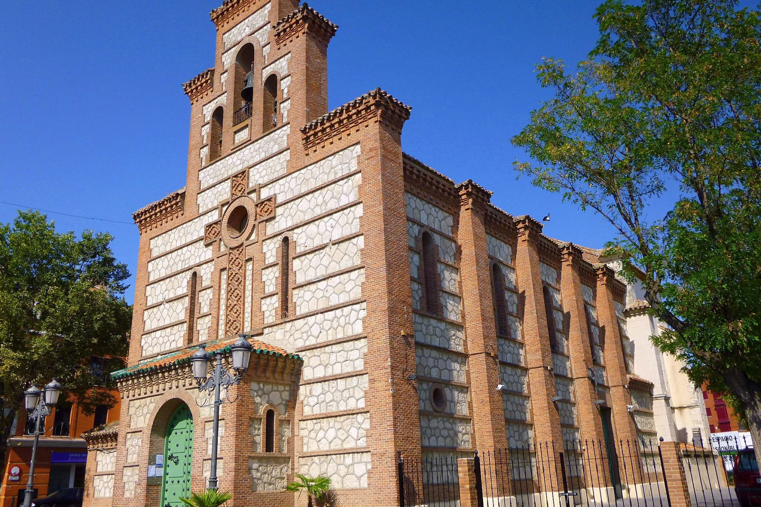 Парла: церковь Nuestra Señora de la Asunción в историческом центре города